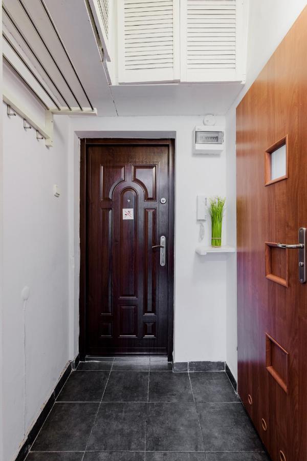 Delux1 Apartment วูดช์ ภายนอก รูปภาพ